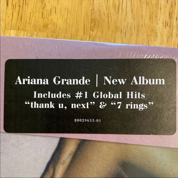 Ariana Grande Vinyl Thank U, Next - Picture 8 of 13